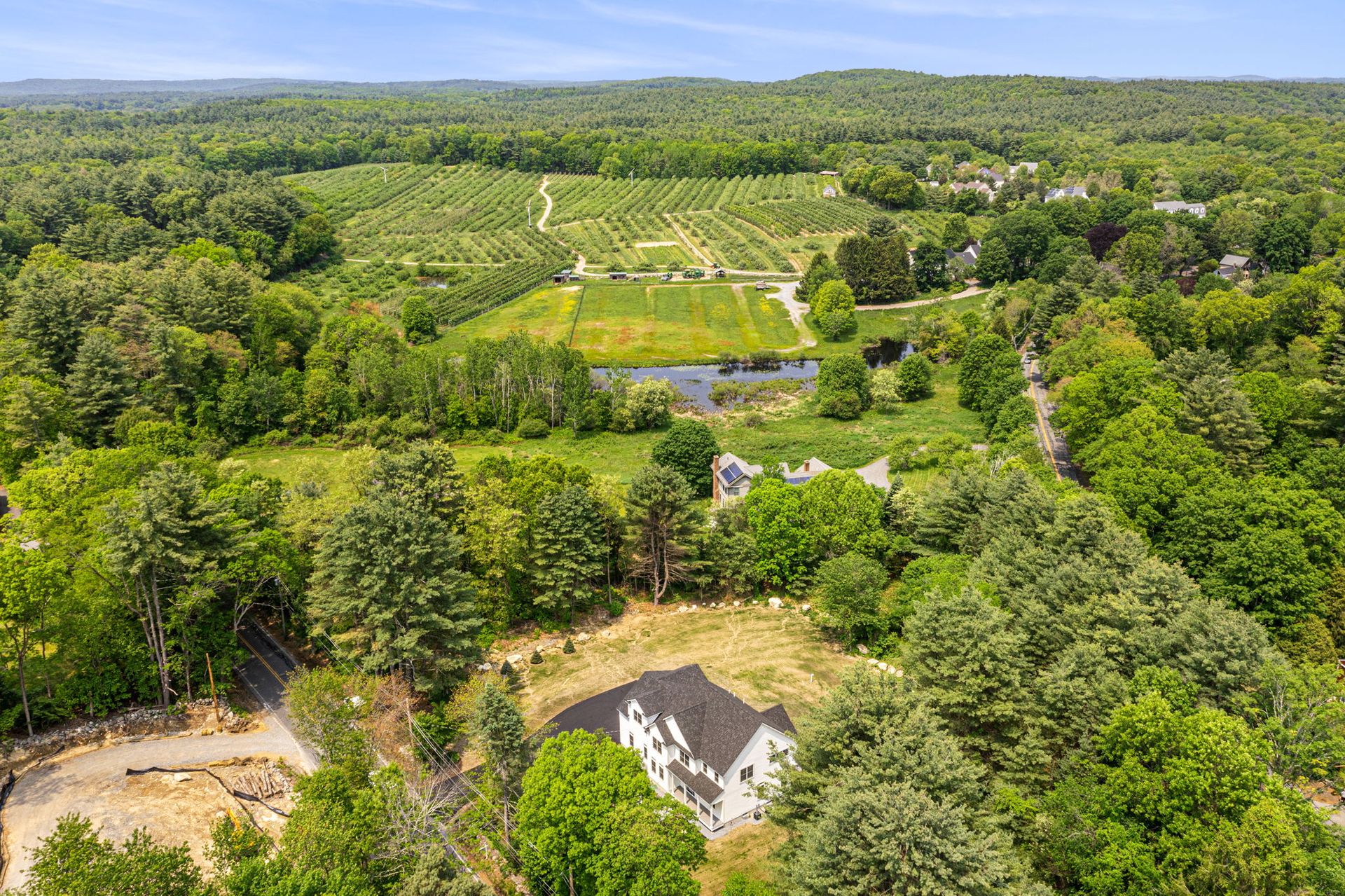 Bedrooms 4 Bathrooms 3.5 Living Space 3548 Sq. Ft.