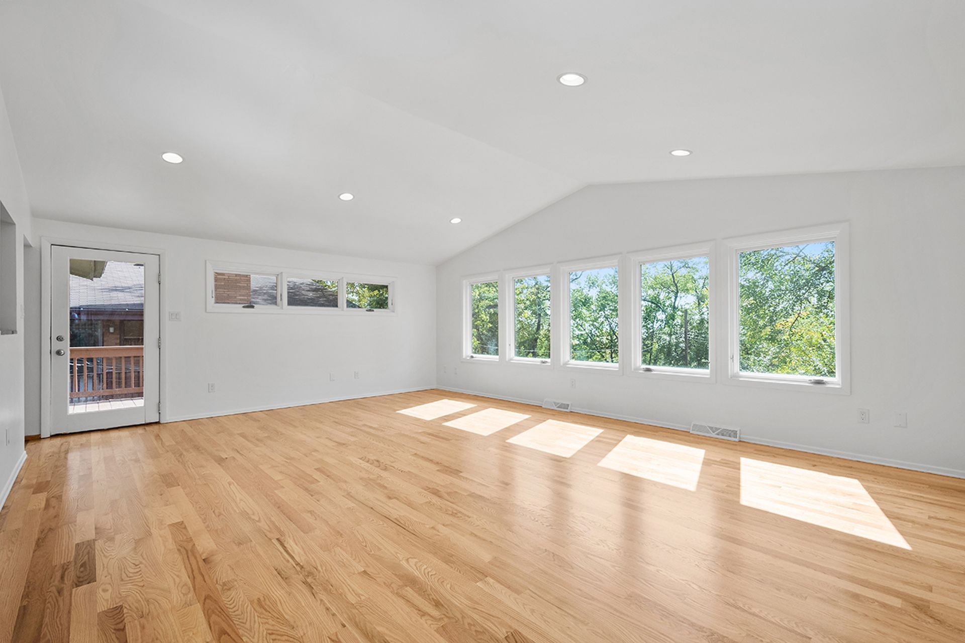 Beds 5 Baths 3 Living Space 2416 Sq. Ft.