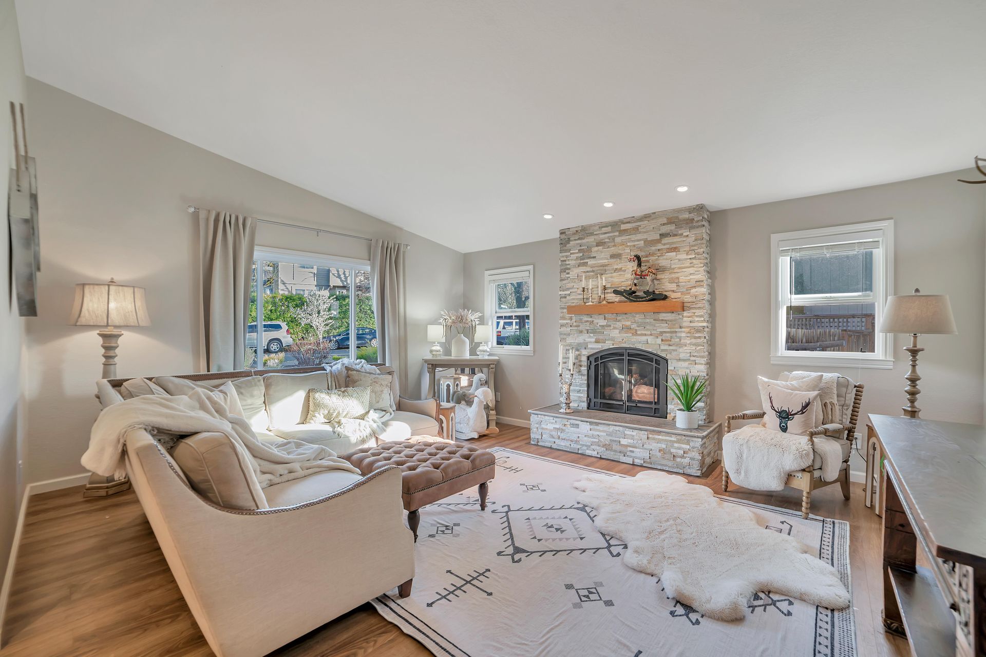 Beds 3 Baths 2 Living Space 1751 Sq. Ft.