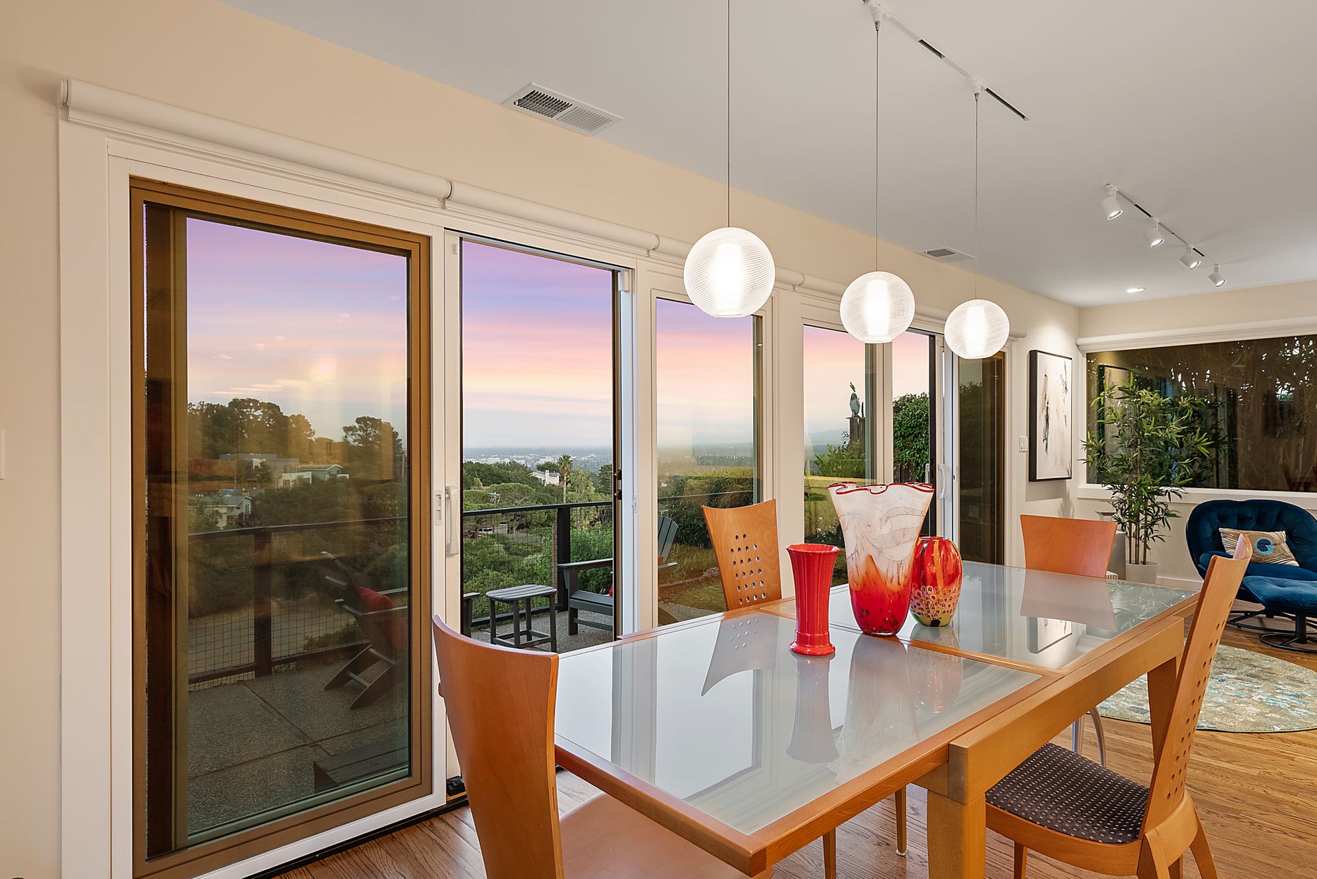 Beds: 3 Baths: 2 Living Space: 1255 Sq. Ft.