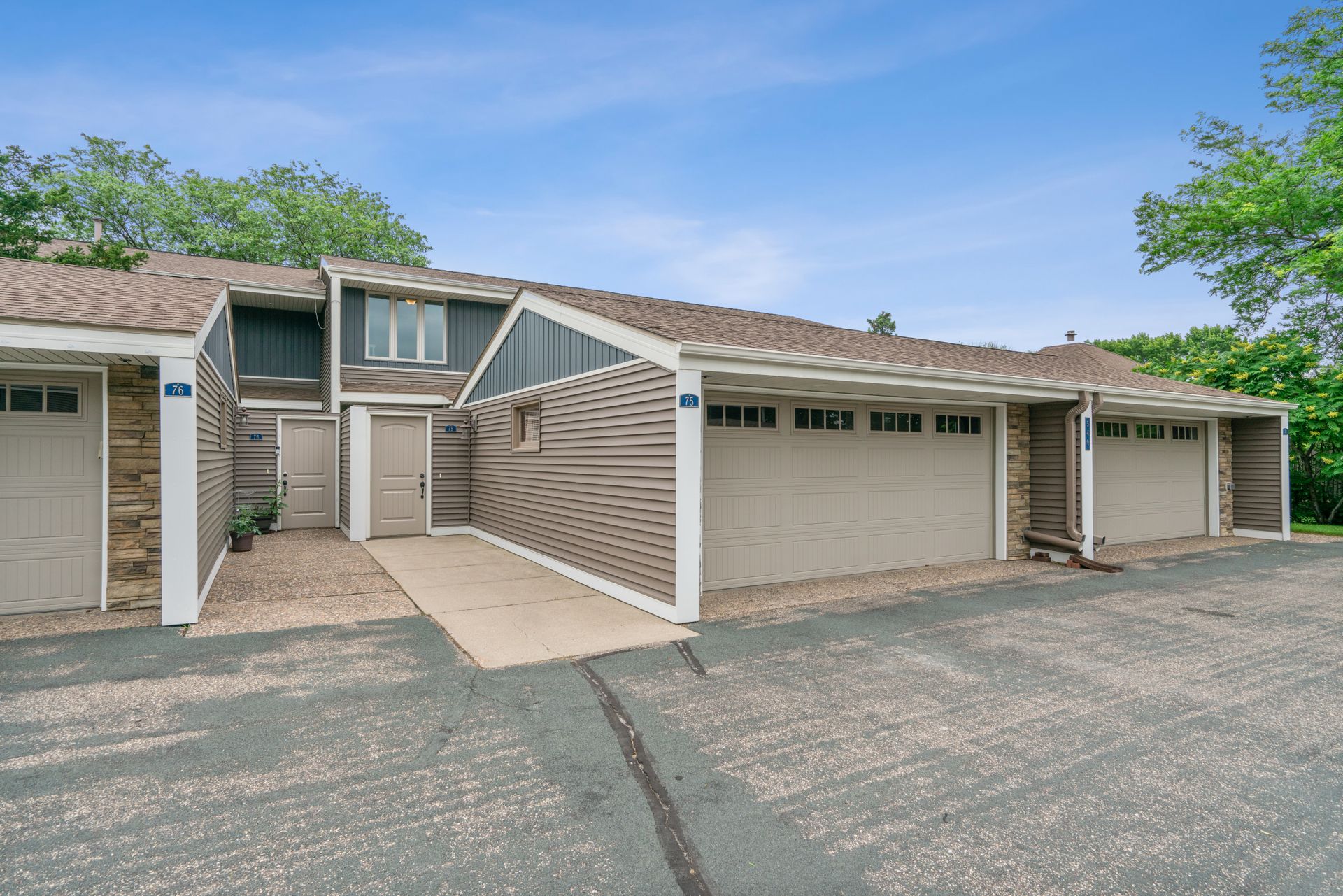 Townhomes For Rent Roseville Mn
