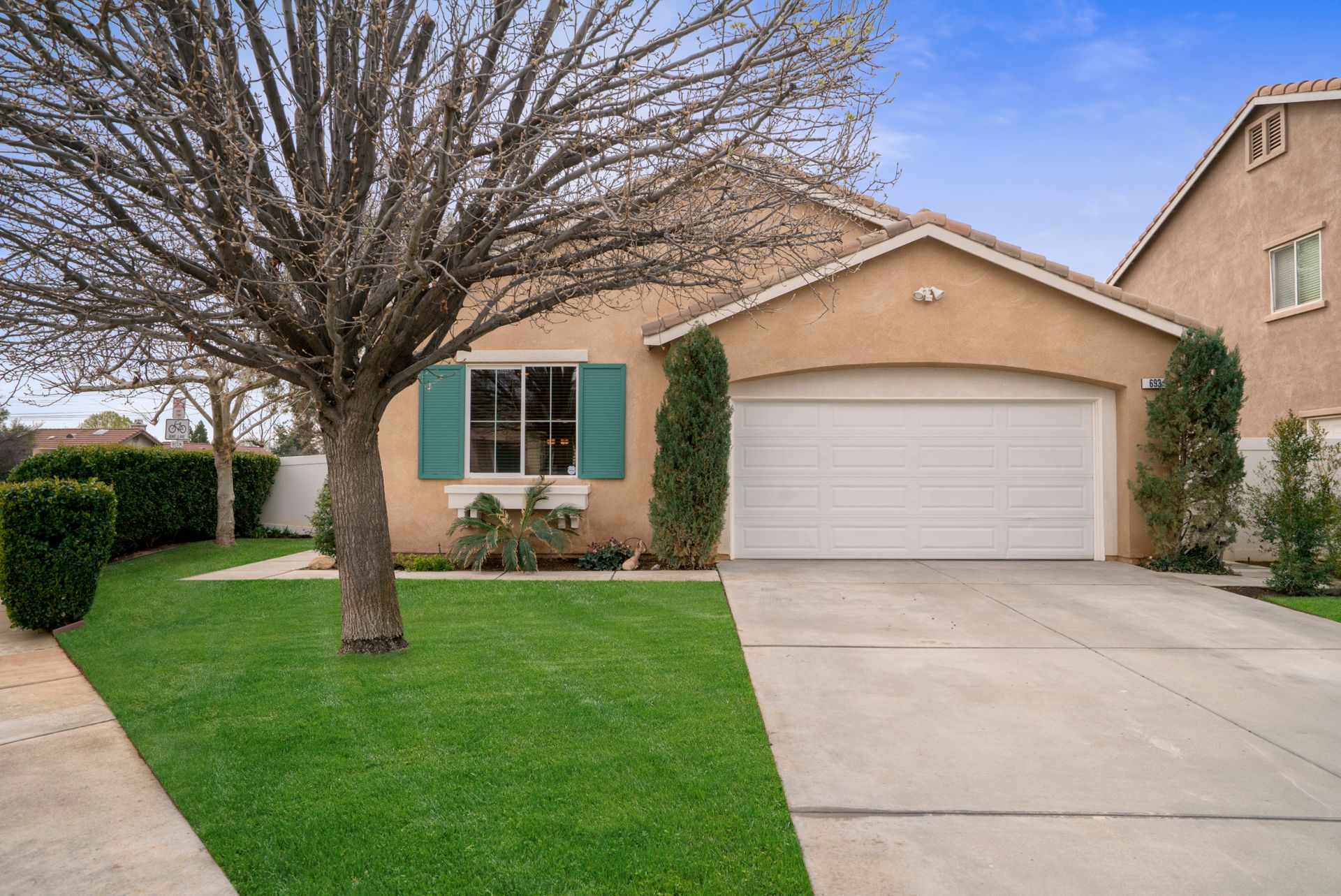 Beds 4 Baths 2 Living Space 1669 sq. ft.